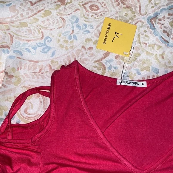 V neck top - Picture 2 of 2